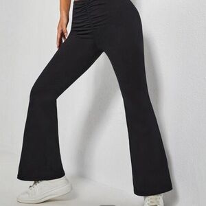 SHEIN Ribbed Gray Flared Women's Pants Ruched Back Size Small